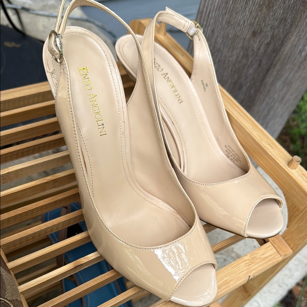 Enzo Angiolini Cream Slingback Heels Sophisticated Design